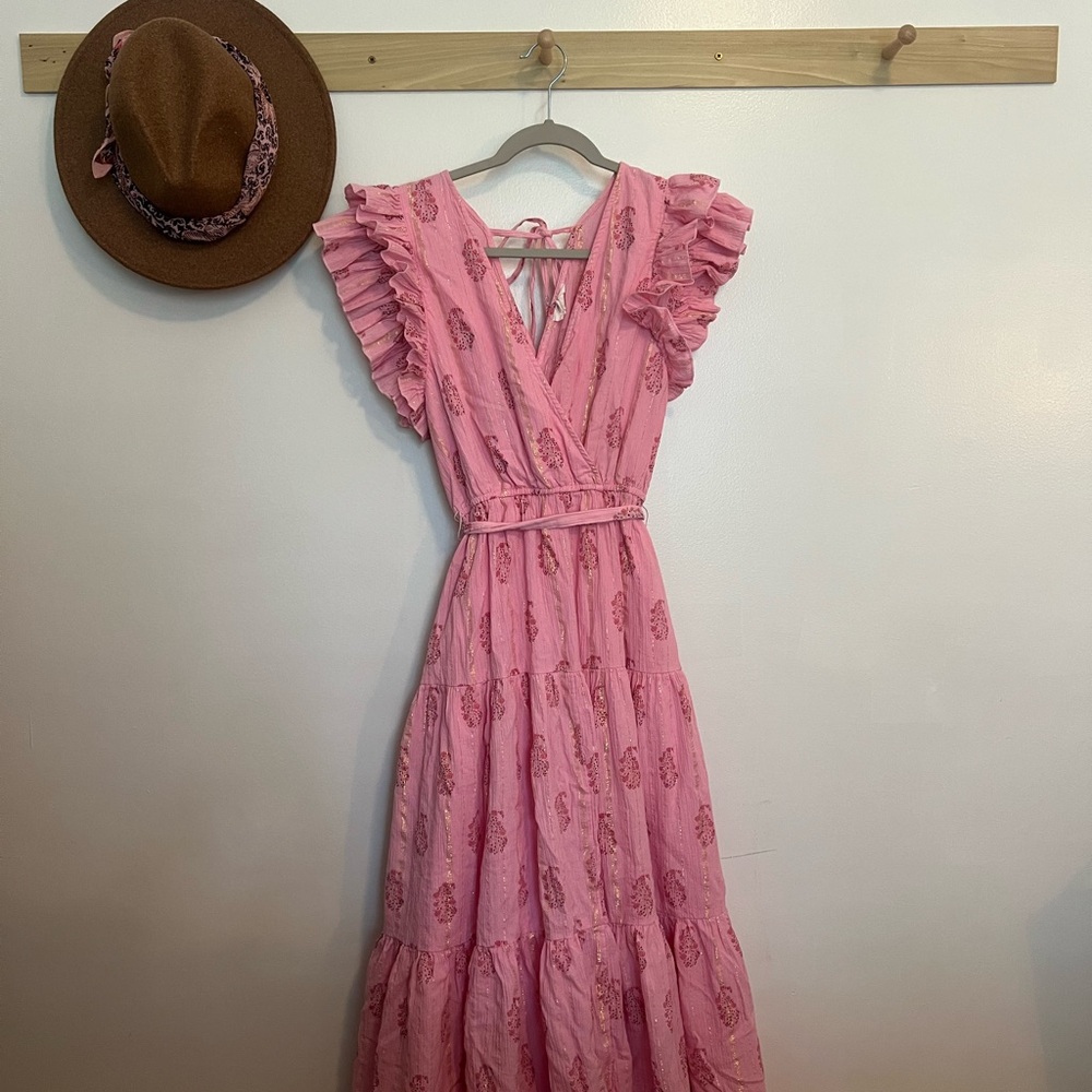 A loves a Pink Ruffled Maxi Dress